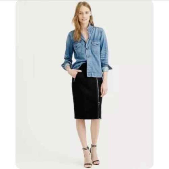 J. Crew Dresses & Skirts - J crew skirt Wool black zip up pencil skirt